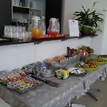 Alojamento de Acomodação e Pequeno-almoço Tellus 4*